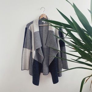 Allison Joy open front tunic sweater size Small